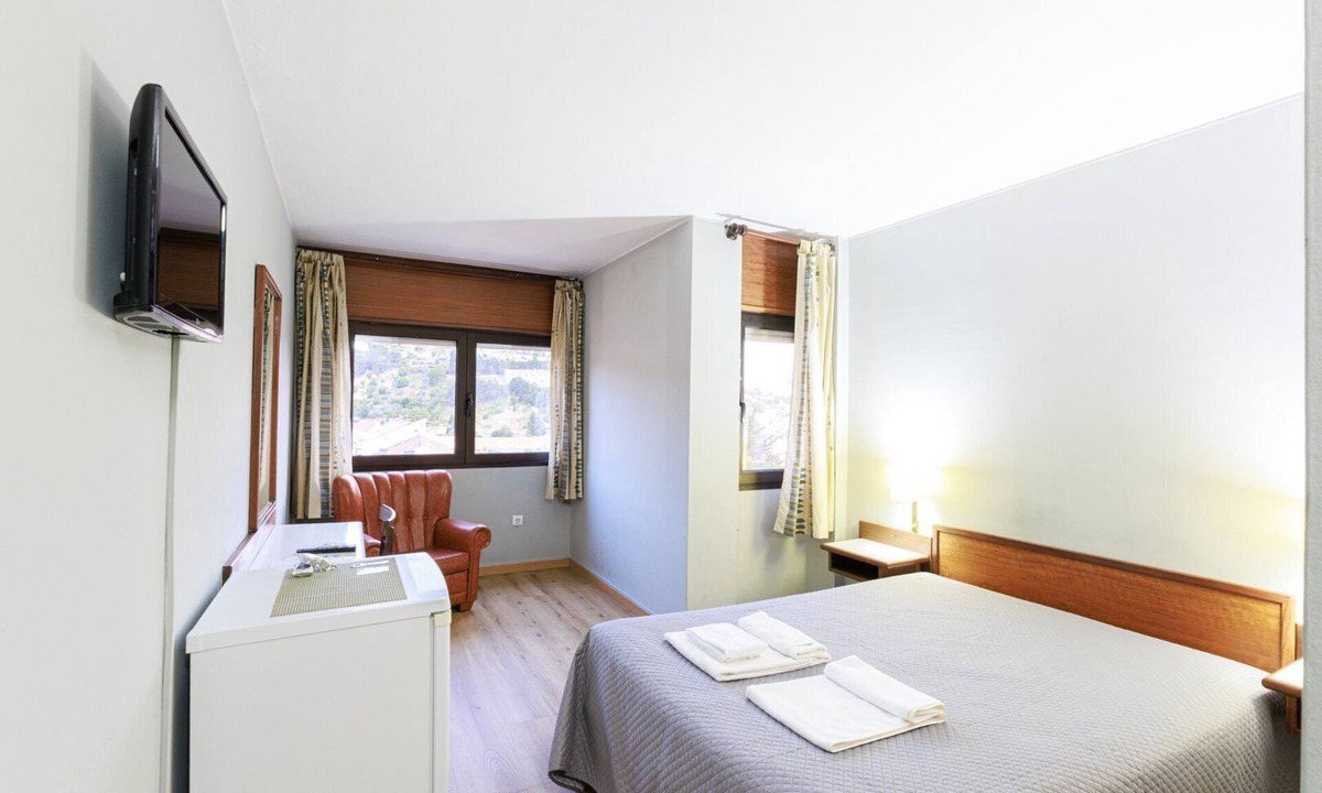 Braganca Apartment | São Roque Suites - Room 716