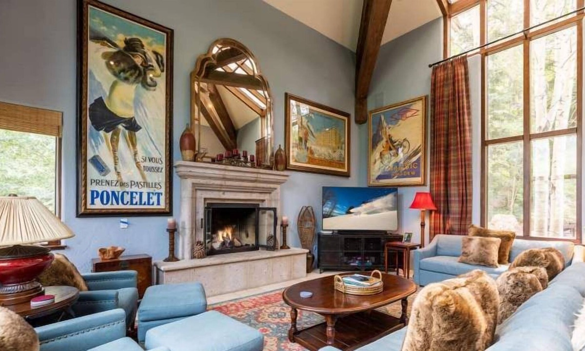 Highland Meadows House | Single Family Home with Private Hot Tub