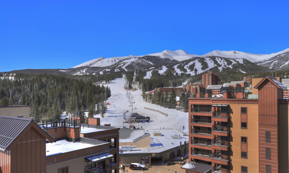 Peak 9 Condo | Slopeside Condo in Breckenridge