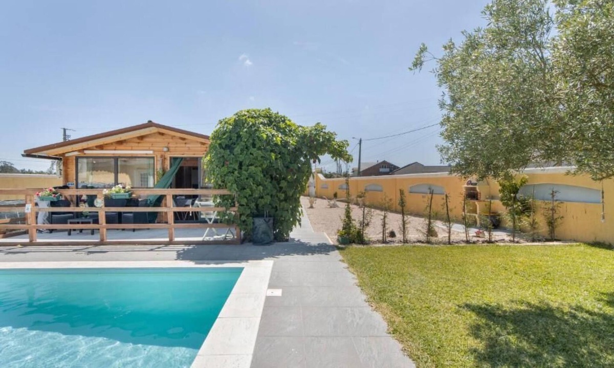 Ponte de Vagos House | Small Paradise Near the Portuguese Venice 2