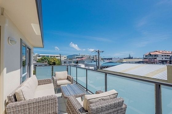 Paraparaumu Beach House | Sun on Seaview - Paraparaumu Beach Holiday Home
