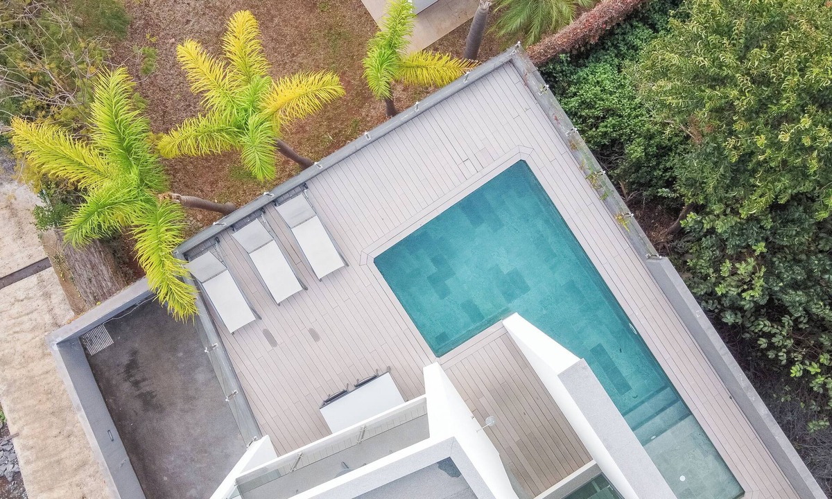 Estrela da Calheta Villa | Sunshine Villa with Optionally Heated Pool 150m above Ocean & Sandy Beach