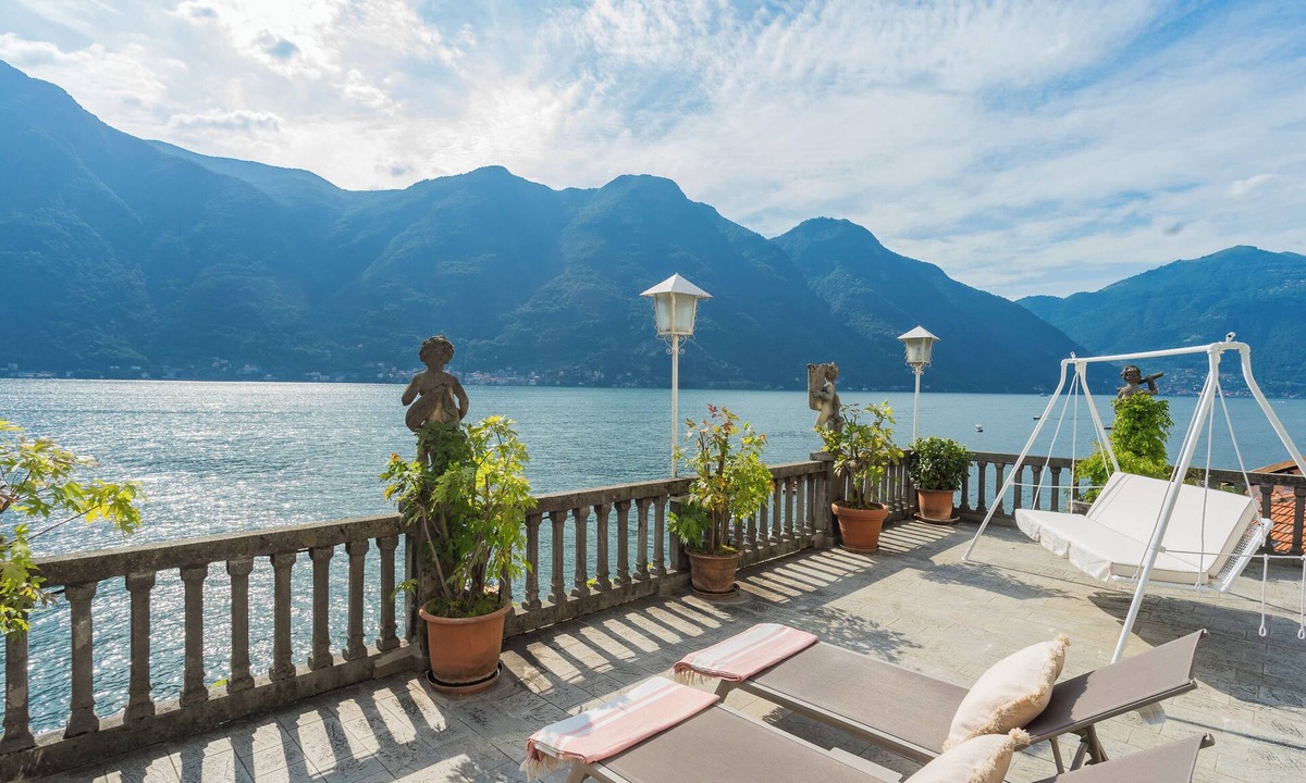Nesso Apartment | Terrace on Orrido di Nesso Waterfall
