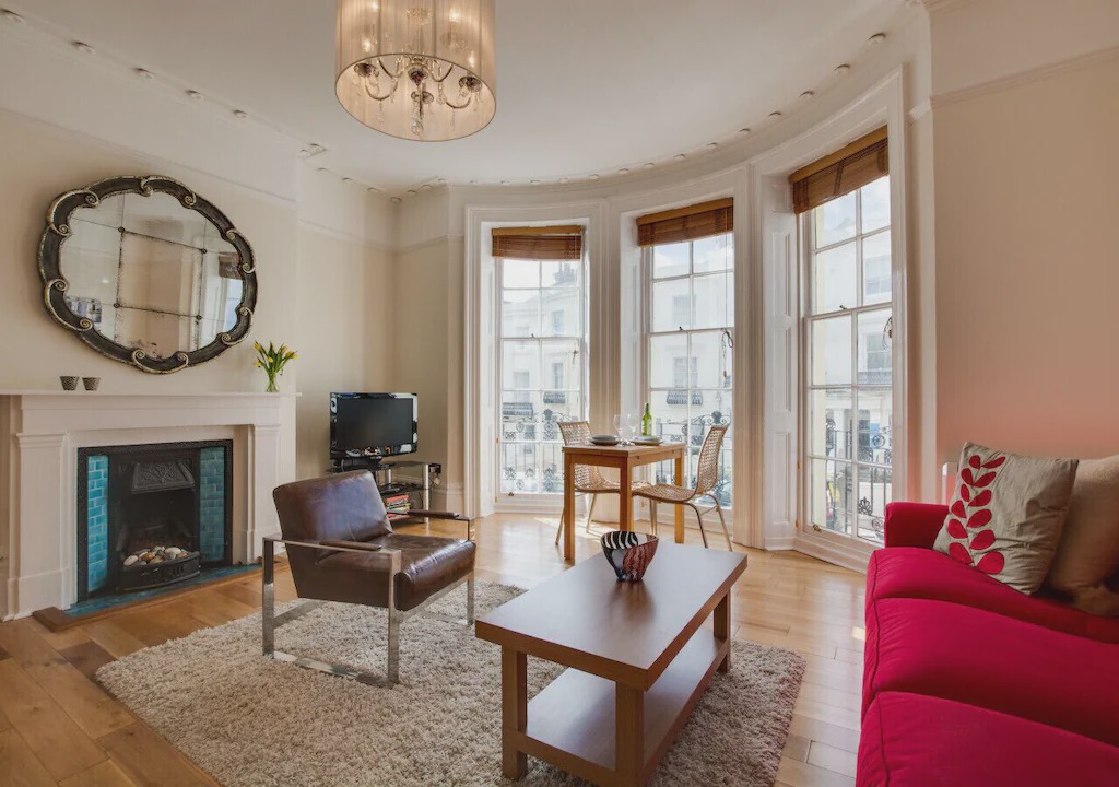 Hove Apartment | The Bell - One Bedroom Apartment, Sleeps 2