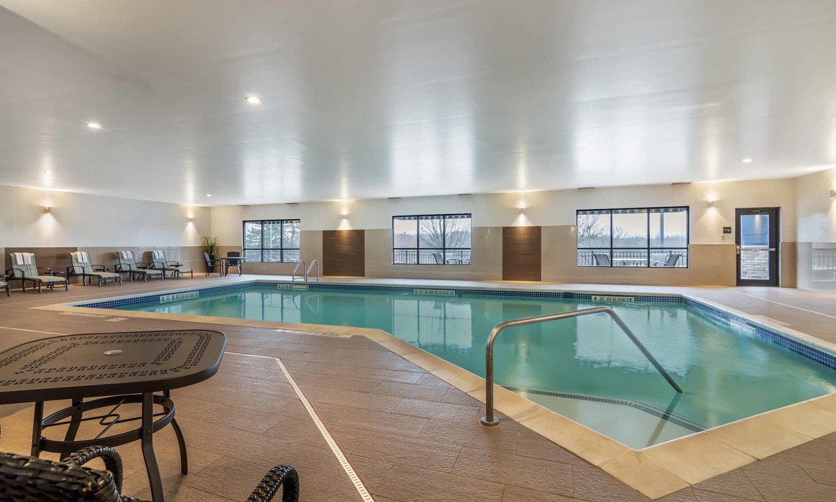 Cohoes Hotel | The Clocktower Hotel Latham - North Albany, an Ascend Collection Hotel