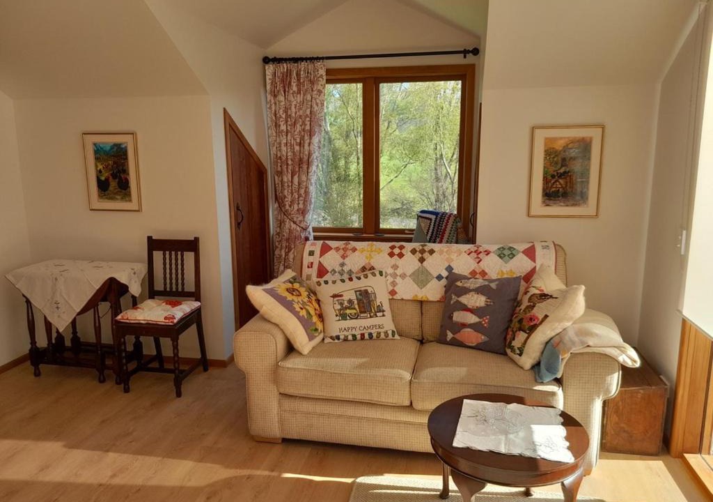 Brightwater Apartment | The Loft at The Last Straw