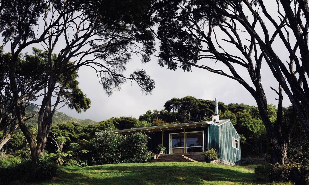 Okupu House | The Lazy Sailor - slow living retreat