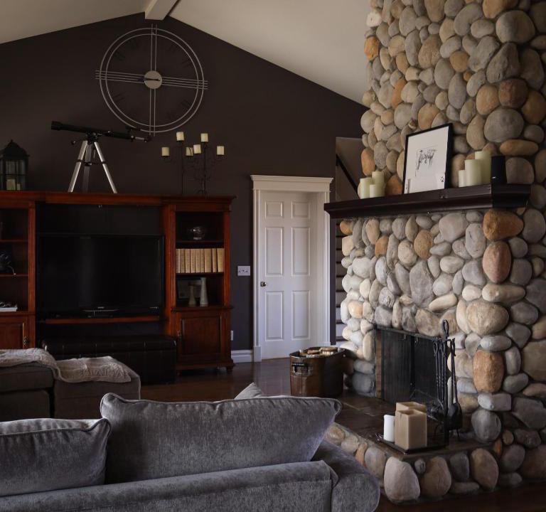 Okotoks House | THE RIDGE OKOTOKS