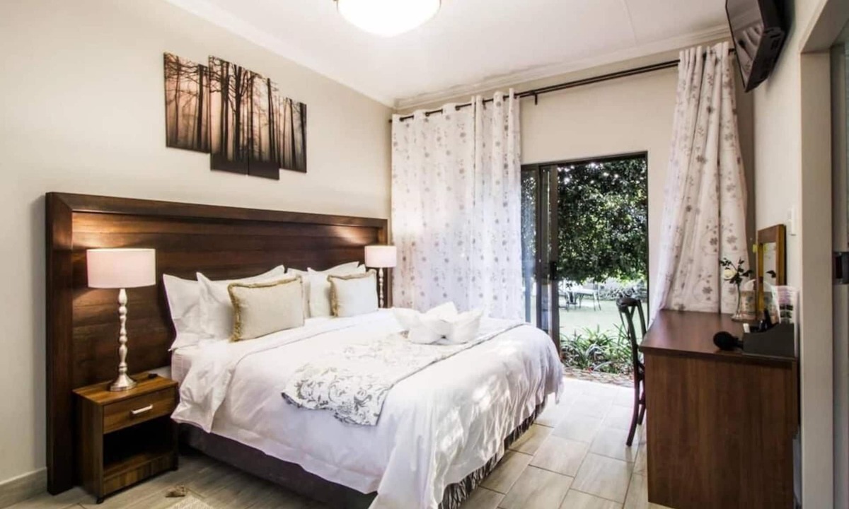 Eldoraigne House | Three Olives Guesthouse