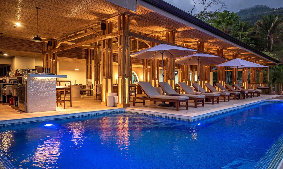 Dominical Hotel | Tiki Villas Rainforest Lodge & Spa