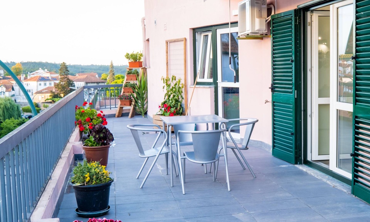 Ovoa Apartment | Top floor apartment with incredible outdoor space