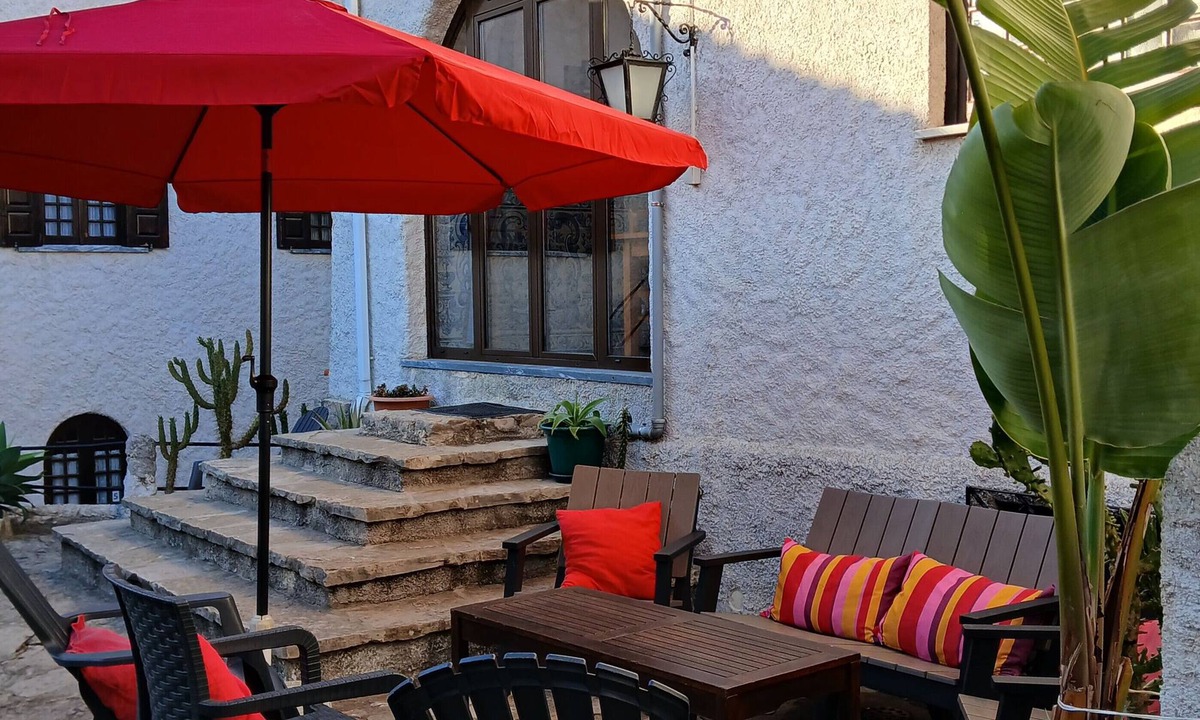 Atouguia da Baleia Villa | Traditional Portuguese village, Free Wifi
