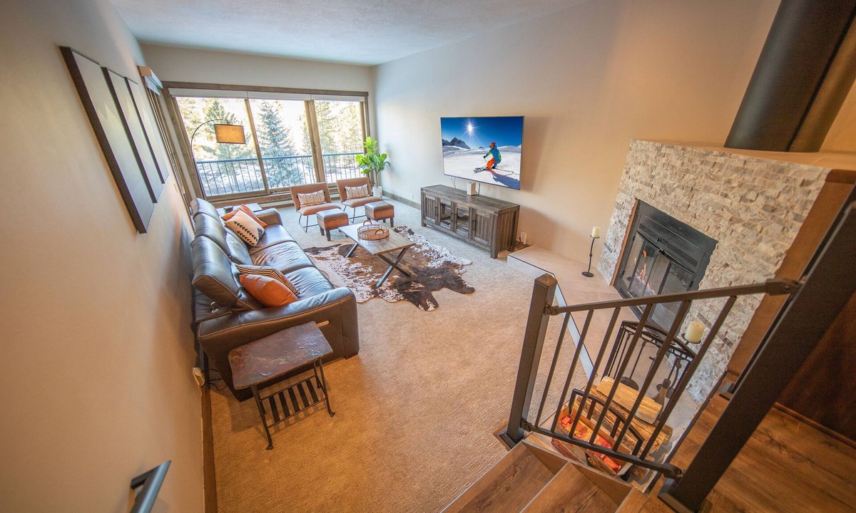 Keystone Condo | Updated Golf CondoPool/Hot Tubs plus Shuttle