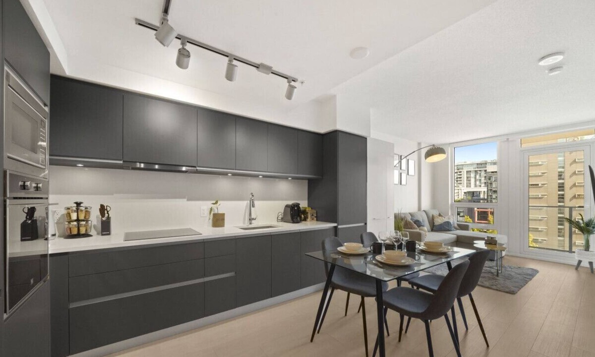 Mount Pleasant Apartment | Urban Escape Contemporary Haven in Mount Pleasant
