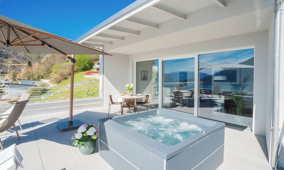 Vercana Apartment | Valarin Luxury Apartments & Wellness by Rent all Como