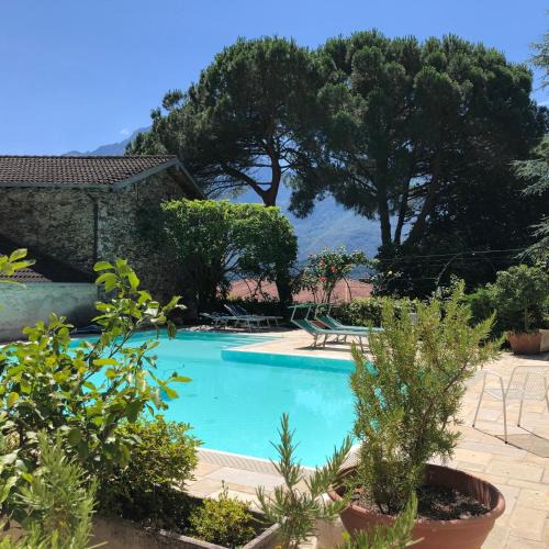 Domaso Apartment | Villa Eden jacuzzi pool & private parking