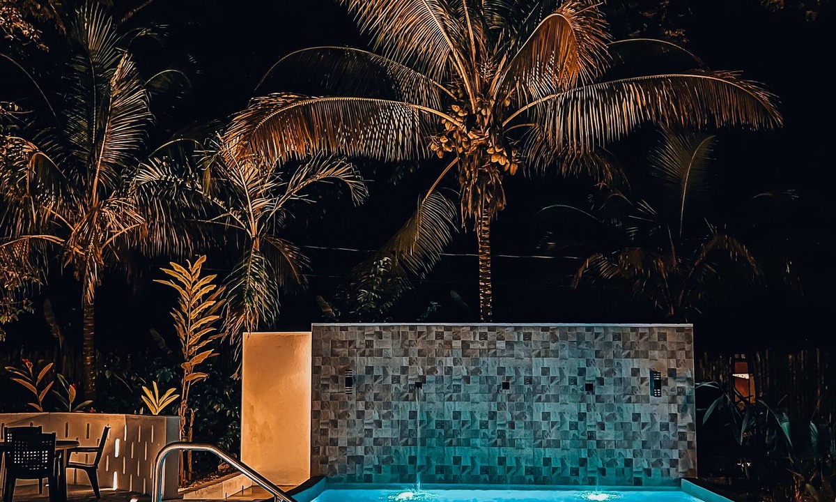 Bullet Tree Falls Hotel | Villa Massis Luxury Jungle Villas