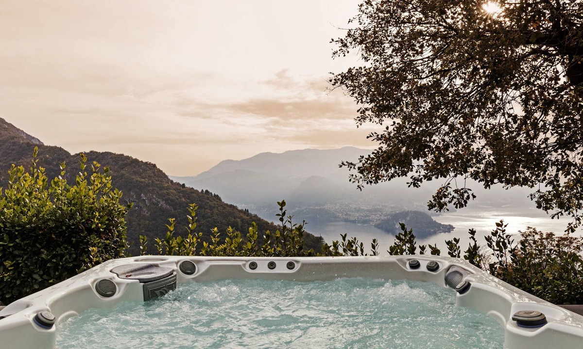 Perledo Villa | VILLA TORRE PERLEDO, DESIGN ON LAKE COMO