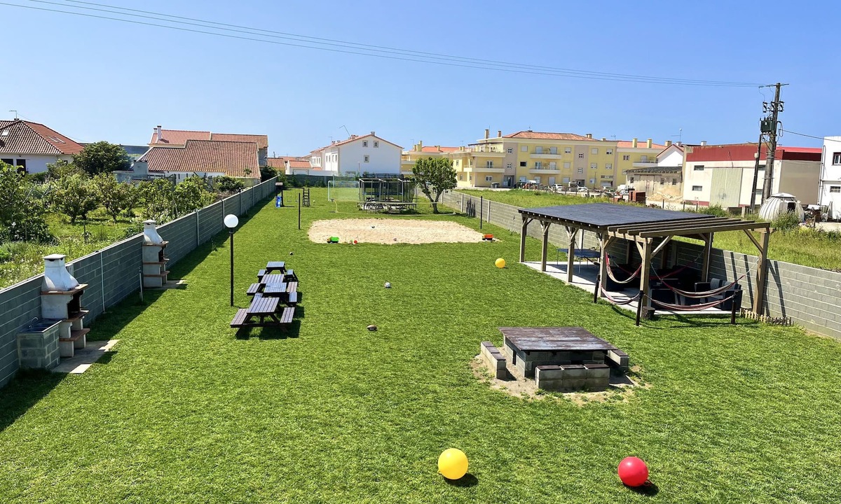 Atouguia da Baleia Villa | W.H.House/V1