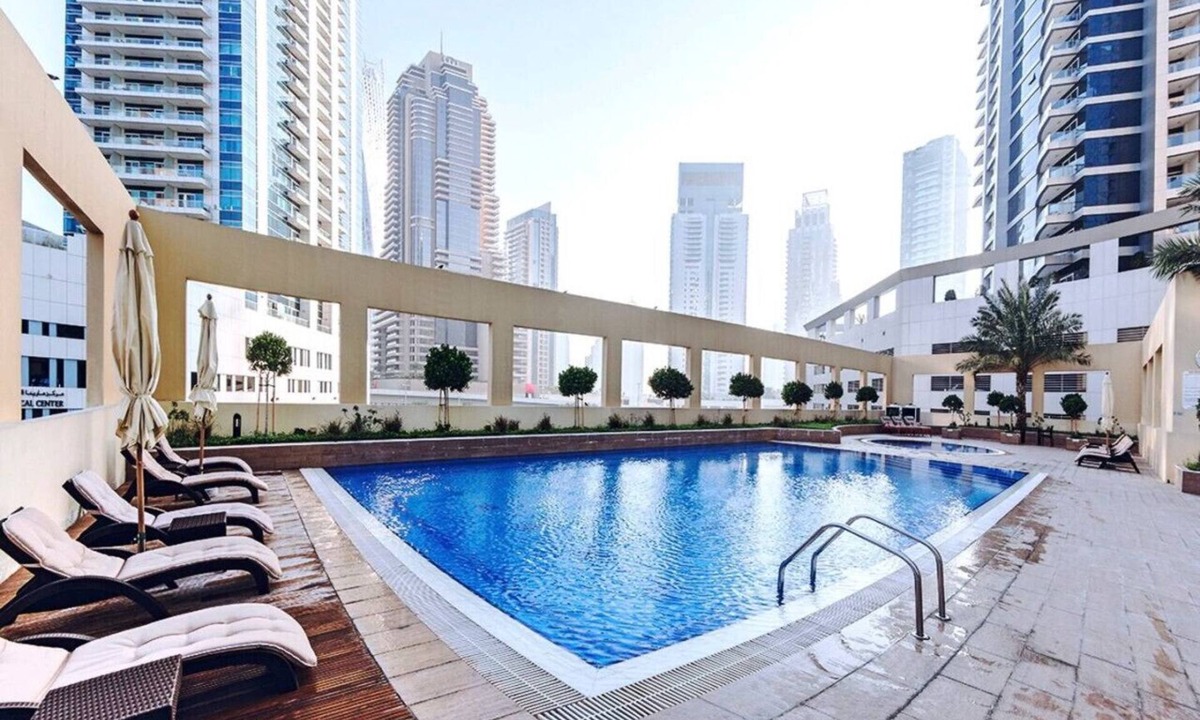 Dubai Marina Apartment | Walking Distance to BEACH at JBR Walk