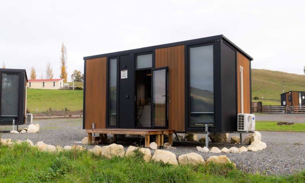 Waikari House | Weka Pass Cottages 1 by Tiny Away