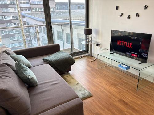 Wembley Central Apartment | Wembley Modern luxury 1 Bed, 5mins to stadium