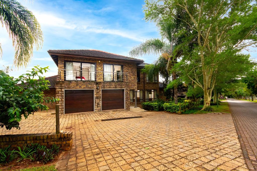 White River House | White River Country Estate - Self Catering - AMH Home