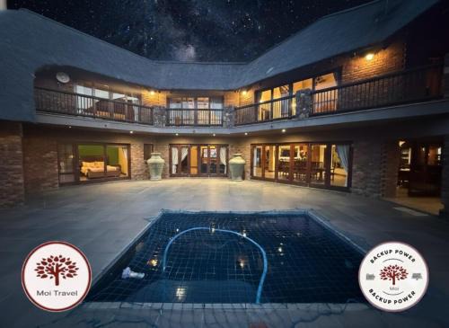Leeupoort Villa | Zebula - Bushveld Waters - 20 Pax