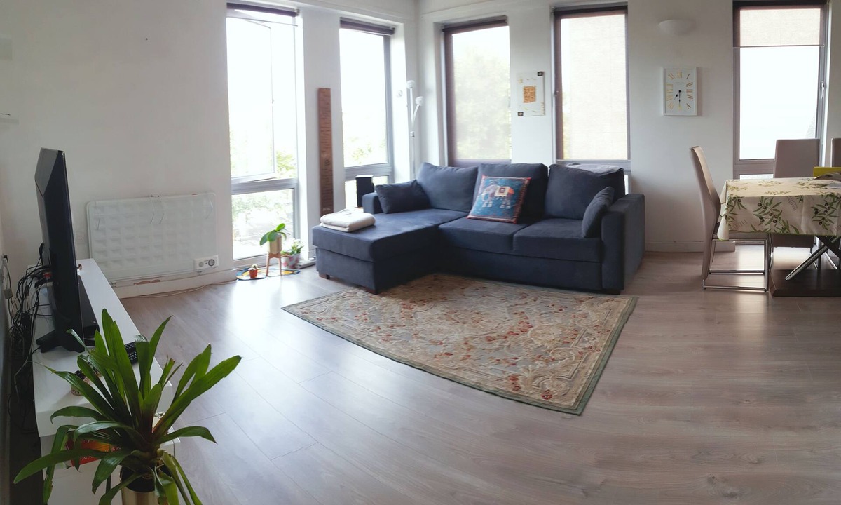 Elephant and Castle Apartment | Zone 1 London Flat (up to 4 people)!