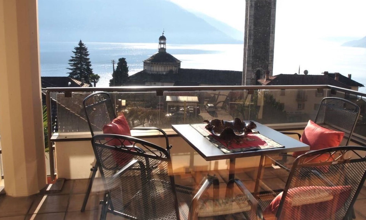 Brissago Apartment | zum Abschalten vom Alltag by Interhome