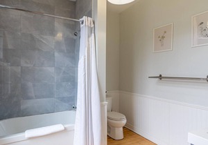 211 Blissful Work-From-Home Suite