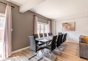 240 m² Apartment ∙ 4 bedrooms ∙ 10 guests