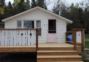 Bowerbird Beach Camp Cabin #3