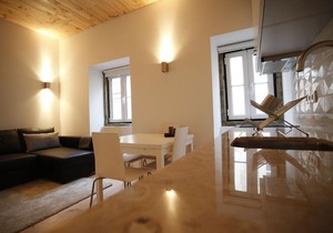 Charming Bairro Alto Apartment