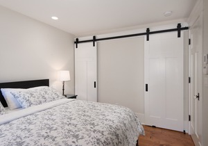 Classic Heritage - Luxury 2 Bedroom - Kitsilano - Best neighbourhood in the city