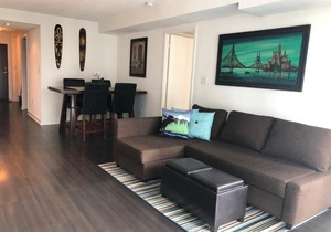 Cozy Apartment + Balcony Next to CN Tower/Rogers/MTCC (Fit 6)