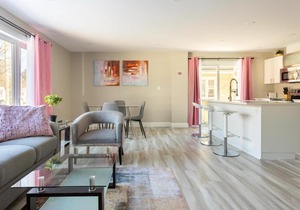 ENTIRE 2 BEDROOM APARTMENT DOWNTOWN - u2