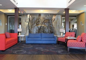 Holiday Inn Express Hotel & Suites Riverport Richmond