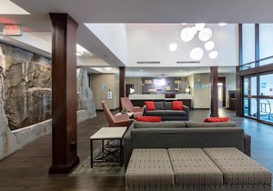 Holiday Inn Express Hotel & Suites Riverport Richmond