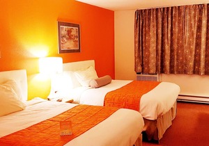 Howard Johnson by Wyndham Fort St. John