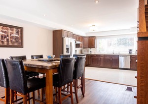 HUGE 7-Bdrm Duplex in the Heart of Kitchener