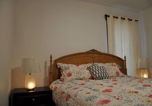 King Suite in Stratford ambassador's Inn Next Door