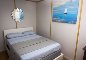 Lakefront Cottage in Manitou Beach - Three Bedroom Cottage, Sleeps 10