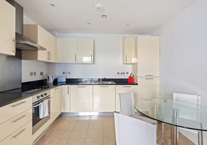 Modern 1 Bed Apartment Near Olympic Park