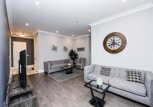 PlanURstay -Luxurious Grand Penthouse in Mississauga Square one