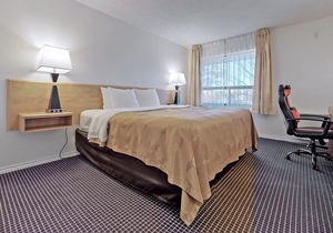 Quality Inn Arnprior