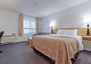 Quality Inn Arnprior