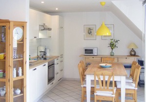 Quietly located maisonette apartment for max. 4 persons, WLAN, washing machine