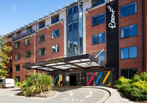Roomzzz Nottingham City