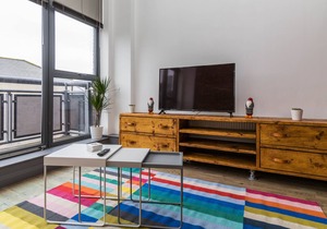 Spacious 3 bed City Centre Apartment